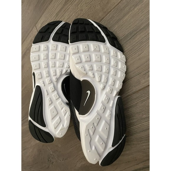 Nike Presto Extreme White Black Slip-On US 4Y (Women's 5.5) - Picture 8 of 12